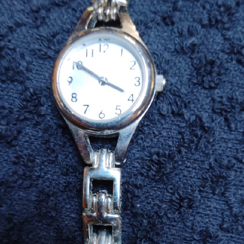 Merona Silver Watch with White Dial